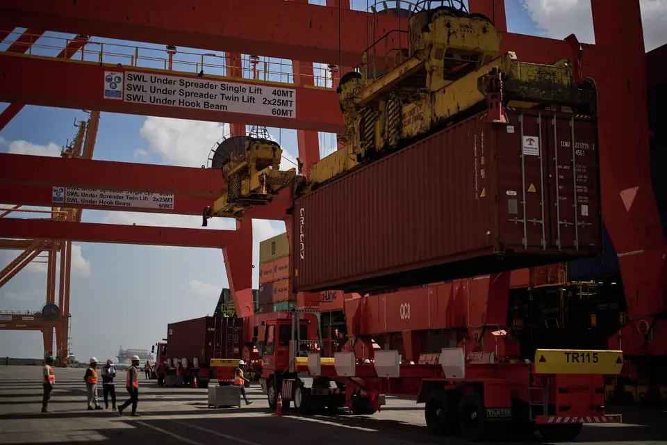 Shipping containers